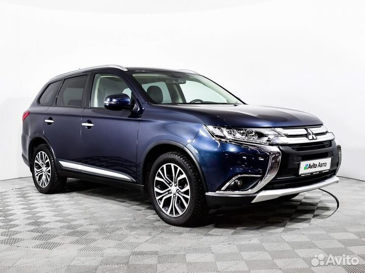 Mitsubishi Outlander 2.4 CVT, 2016, 75 010 км