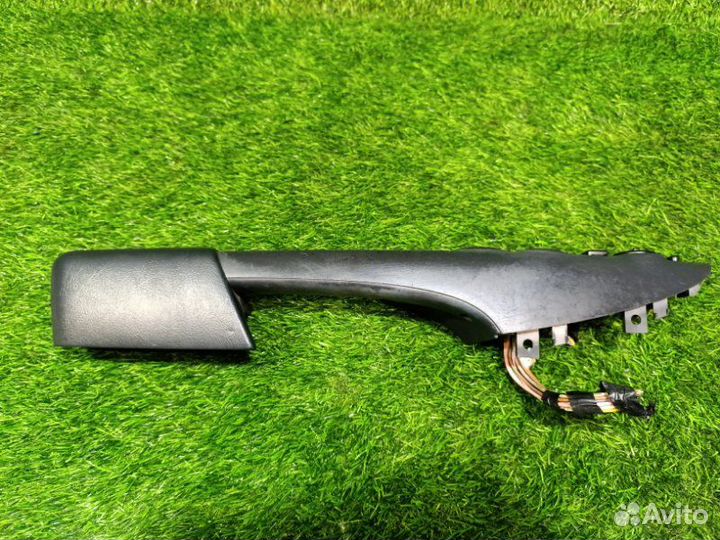 Блок упр. стеклоподьемниками передний левый