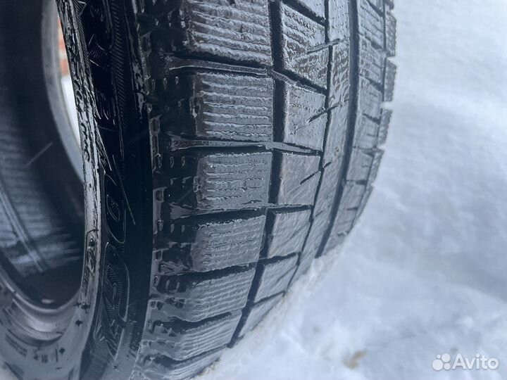 Bridgestone Blizzak Revo GZ 195/55 R15 85S