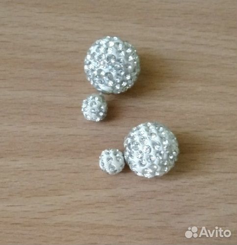 Серьги гвоздики медицинские