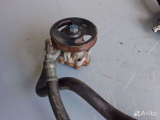 Насос гура Kia Spectra