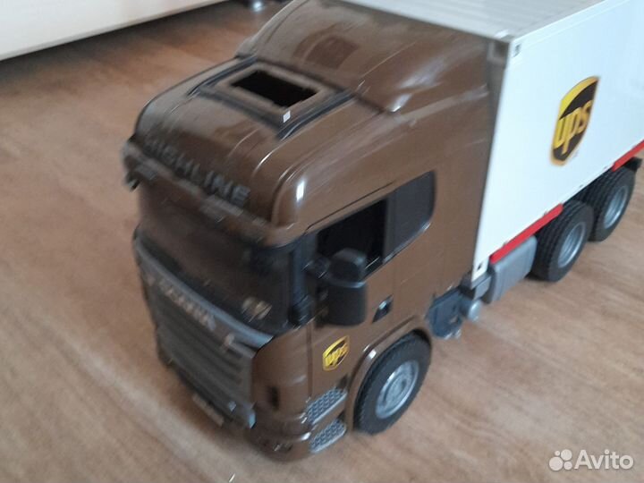 Детские игрушки машины