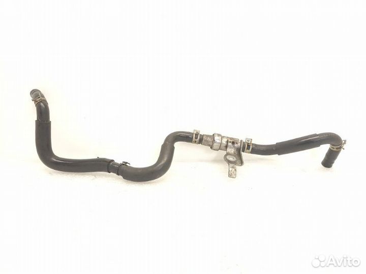 Патрубок системы охлаждения Nissan Serena C26 2.0