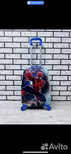 Чемодан детский