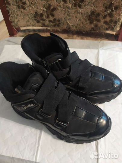 Ботинки для девочки