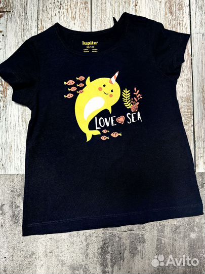 Набор новых футболок для девочки, размер 98-104