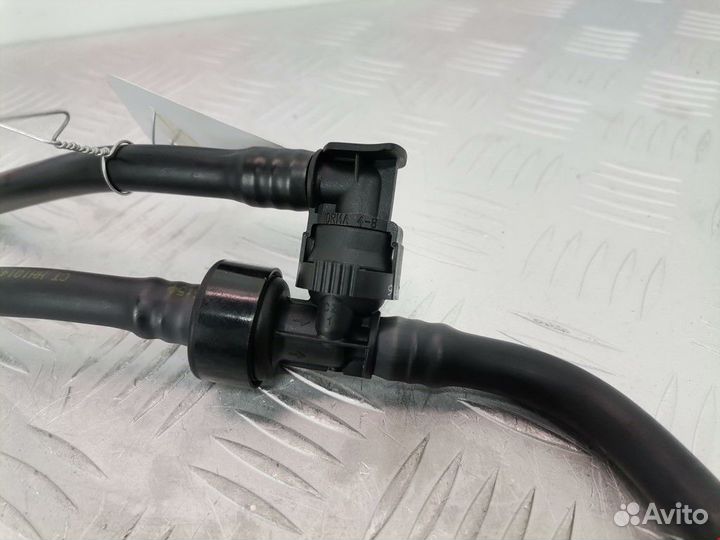 Трубка вакуумная BMW 3 F30/F31/F34 2015