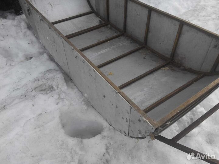 Сани снегоход