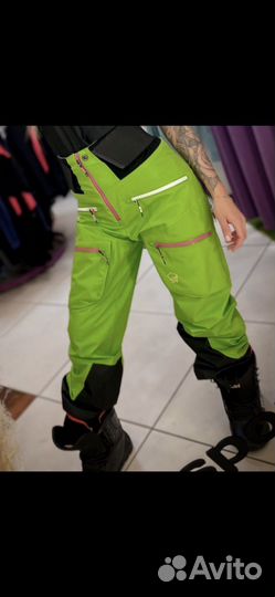 Сноубордические штаны женские