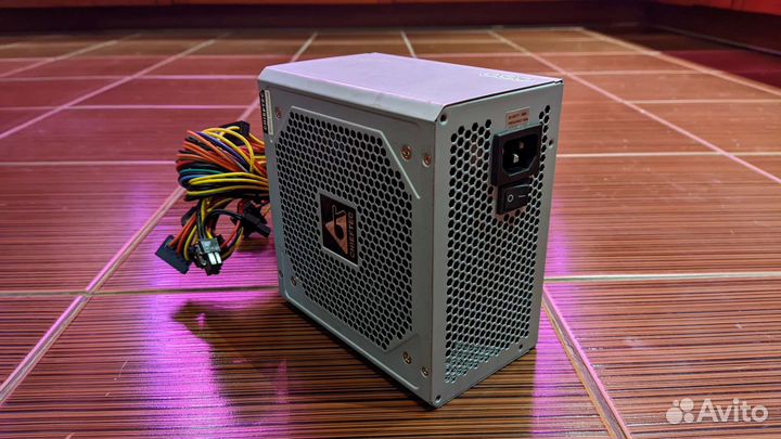 Блок питания Chieftec i-Arena GPC-700S 700W