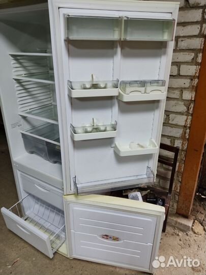 Холодильник атлант бу