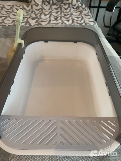 Лоток для кошек большой и собак мелких пород