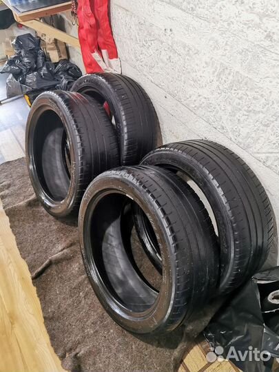 Michelin Pilot Sport 3 235/45 R18 98Y