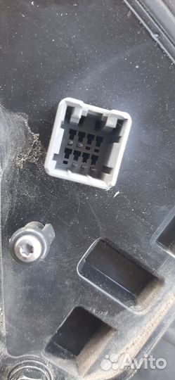 Кия сид ед зеркало