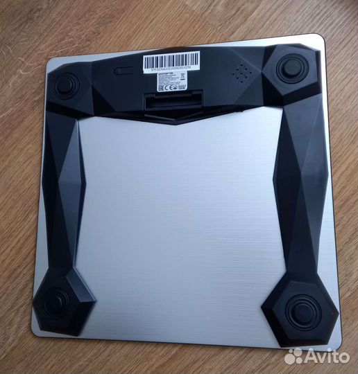 Весы напольные Polaris PWS 1886 IQ Home