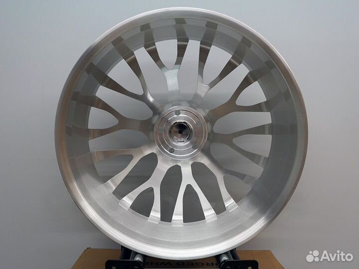 Кованые диски Zeekr R20 001/007/009/X