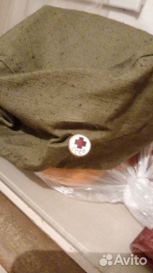 Членский знак общества красного креста СССР