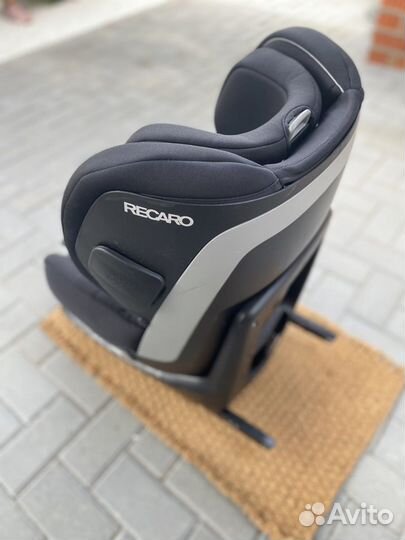 Автокресло recaro