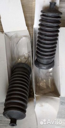 Пыльник рулевой рейки Subaru арт 31232-GA082