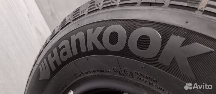 Hankook Winter I'Cept IZ W606 215/65 R16