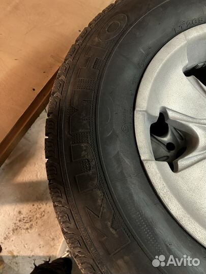 265/70 R17 Kumho PowerGrip KC11 зима комплект