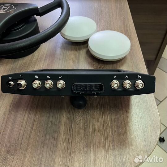 Автопилот (подруливающее) для трактора