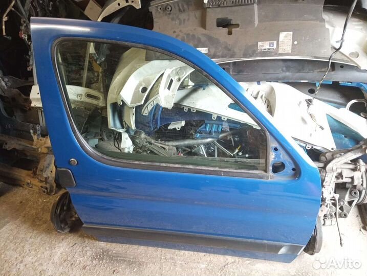 Дверь передняя правая peugeot partner citroen berl