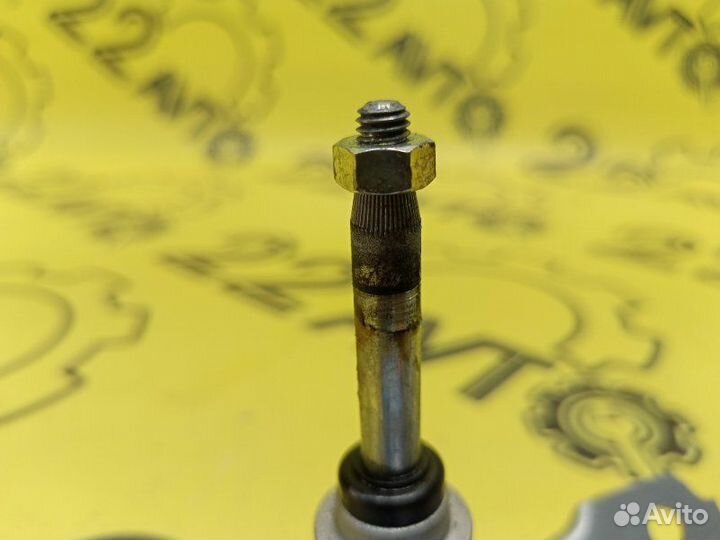 Моторчик заднего дворника задний Subaru