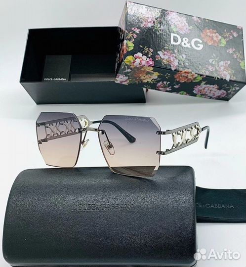 Солнцезащитные очки женские Dolce & Gabbana
