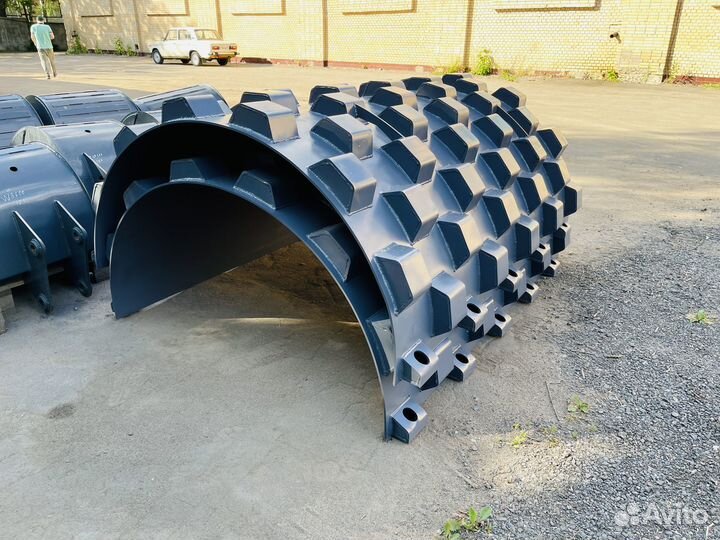 Кулачковый бандаж для катка Bomag BW 213