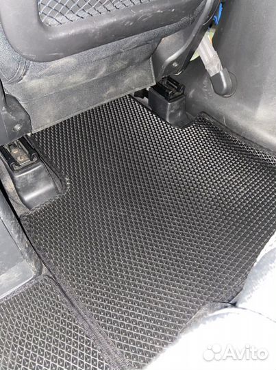 Ева коврики 3Д с бортом и багажник