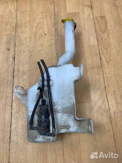 Бачок омывателя Opel Vectra C