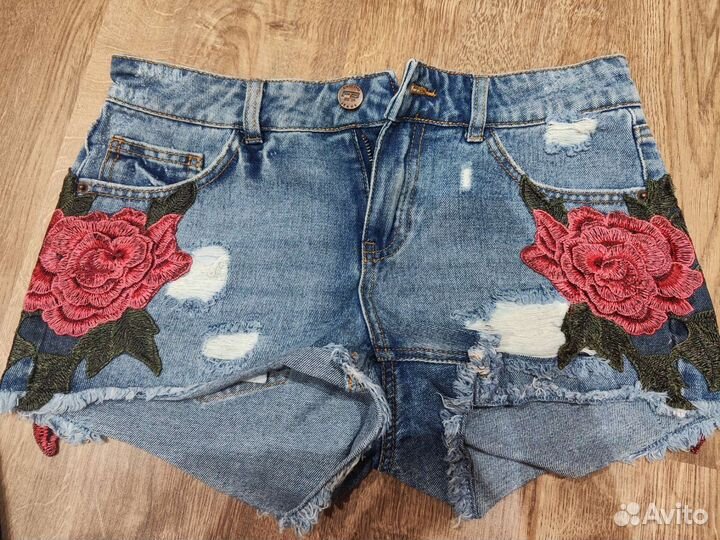 Шорты женские