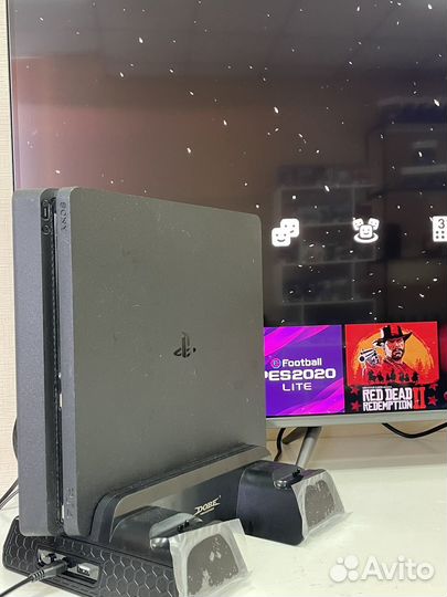 PS 4 Slim / PRO / Fat + FC24 / NHL23/ UFC4