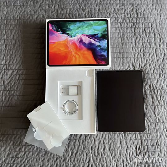 Планшет iPad Pro 2020 12.9 128 gb