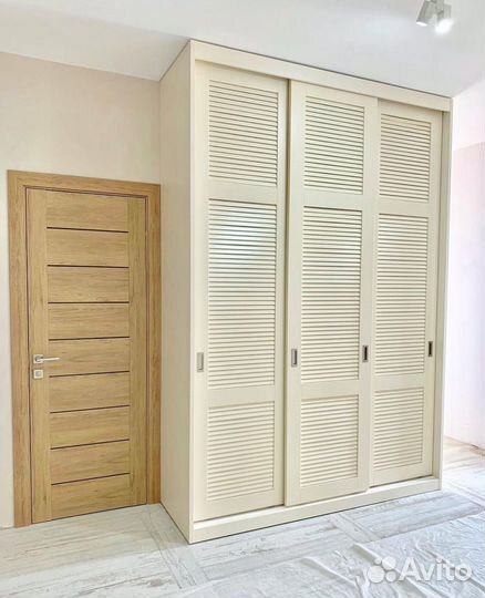 Шкафы купе на заказ. Рассрочка