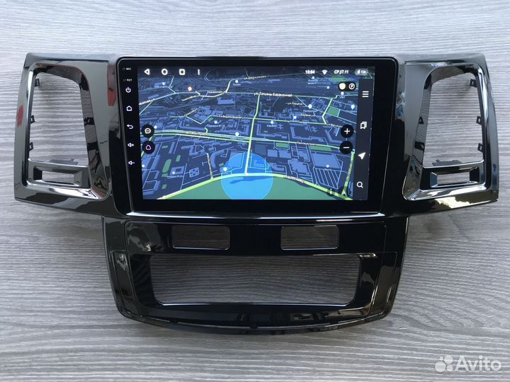 Магнитола Toyota Hilux Teyes X1 2/32 DSP