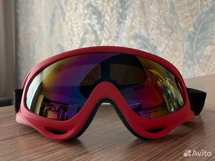 Горнолыжные очки