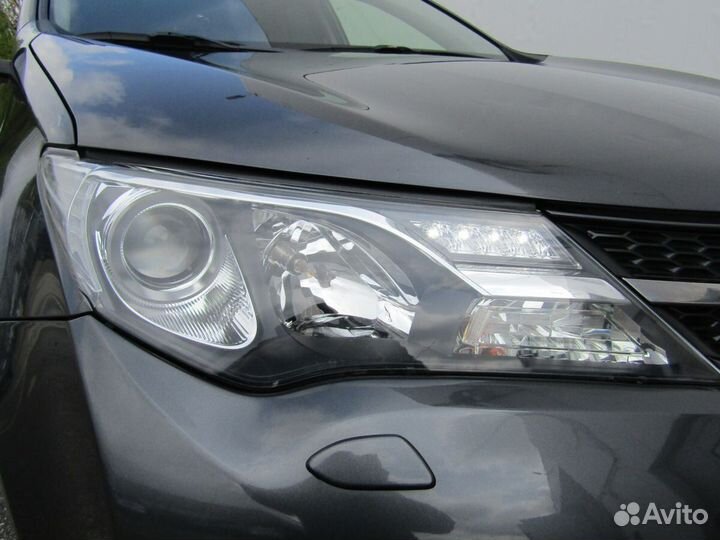 Toyota RAV4 2.0 CVT, 2015, 193 250 км