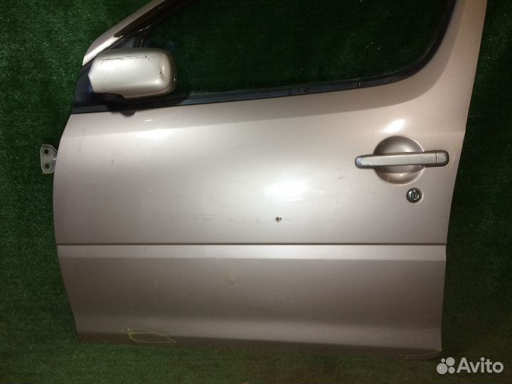 Дверь передняя левая Daihatsu YRV M200G Бежевая вм
