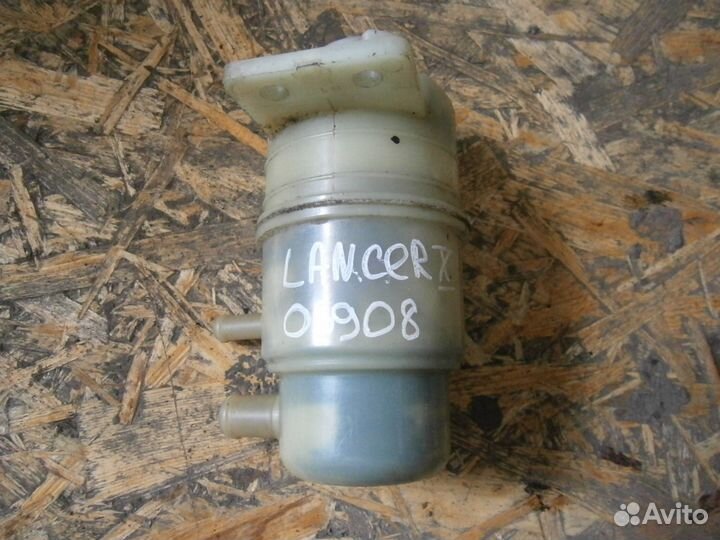 Бачок гур Мицубиси Лансер 10 Mitsubishi Lancer-10