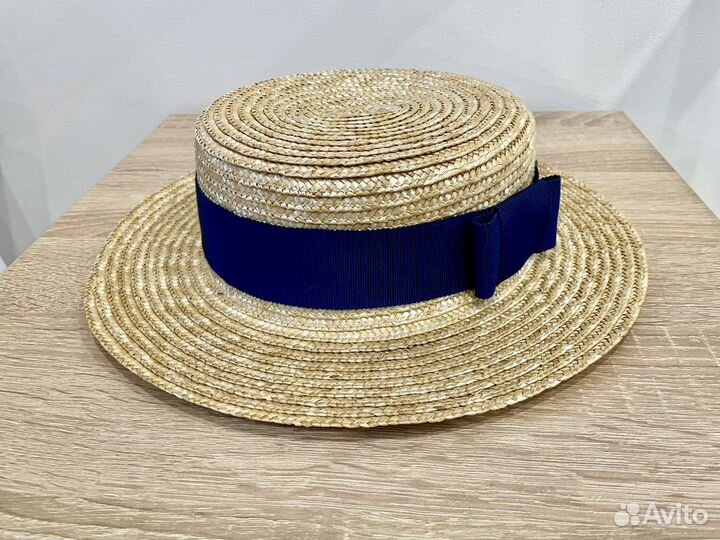 Соломенная шляпа канотье