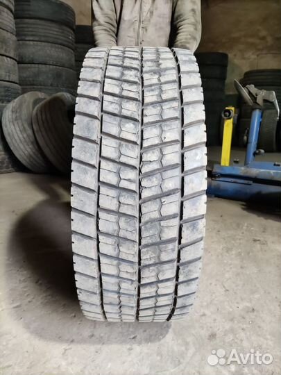 Грузовая шина бу 315 60 R22.5 Michelin