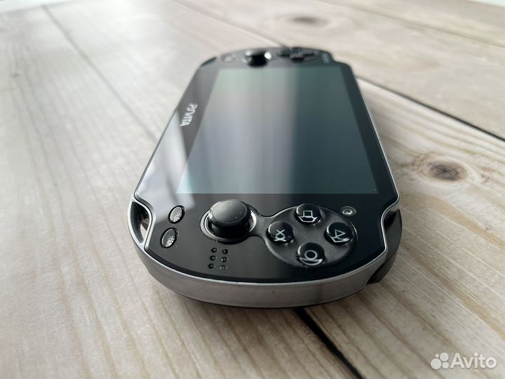 Sony PlayStation Vita 3G/wifi 30 игр