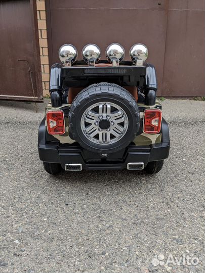 Детский электромобиль джип