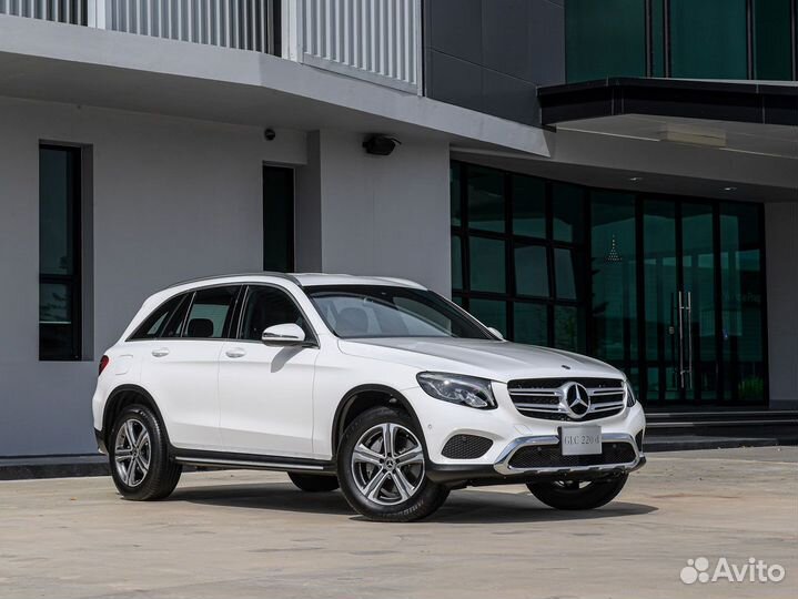 Заглушка переднего бампера Mercedes GLC x253