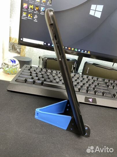 Планшет Asus k00Z