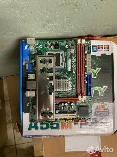 Материнские платы Socket 775