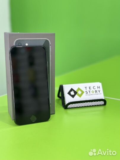 iPhone 8/оригинал