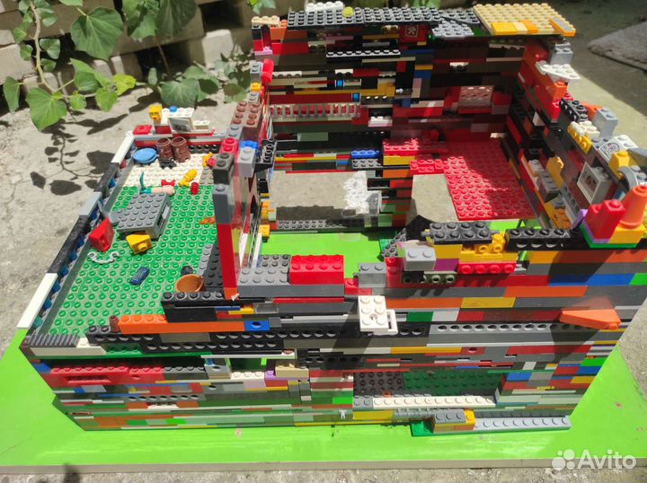 Лего детали в виде недостроя